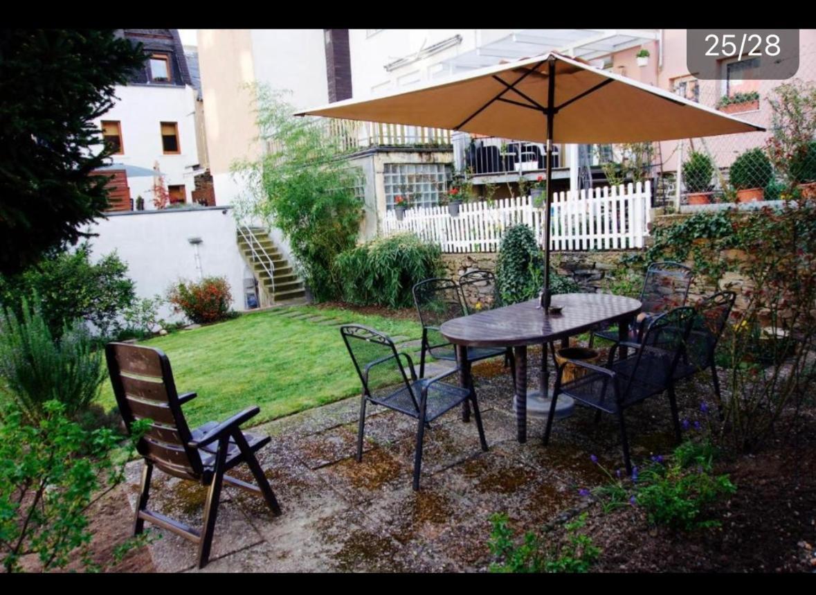 Apartment Moselblick Mit Kamin Трабен-Трарбах Екстериор снимка