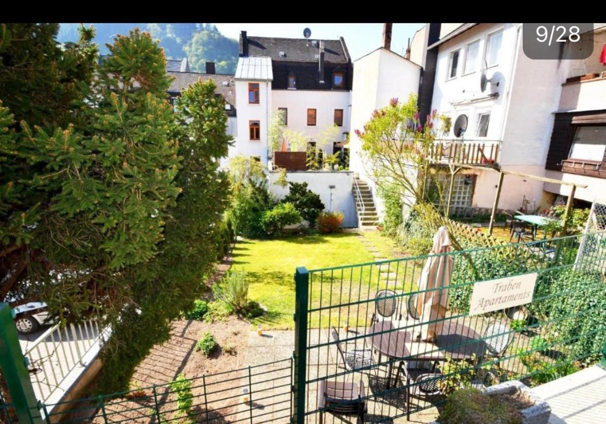 Apartment Moselblick Mit Kamin Трабен-Трарбах Екстериор снимка